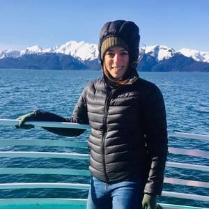 Meet your Posher, Caitie